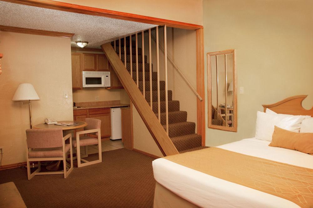 Iron Horse Inn Дуранго Экстерьер фото