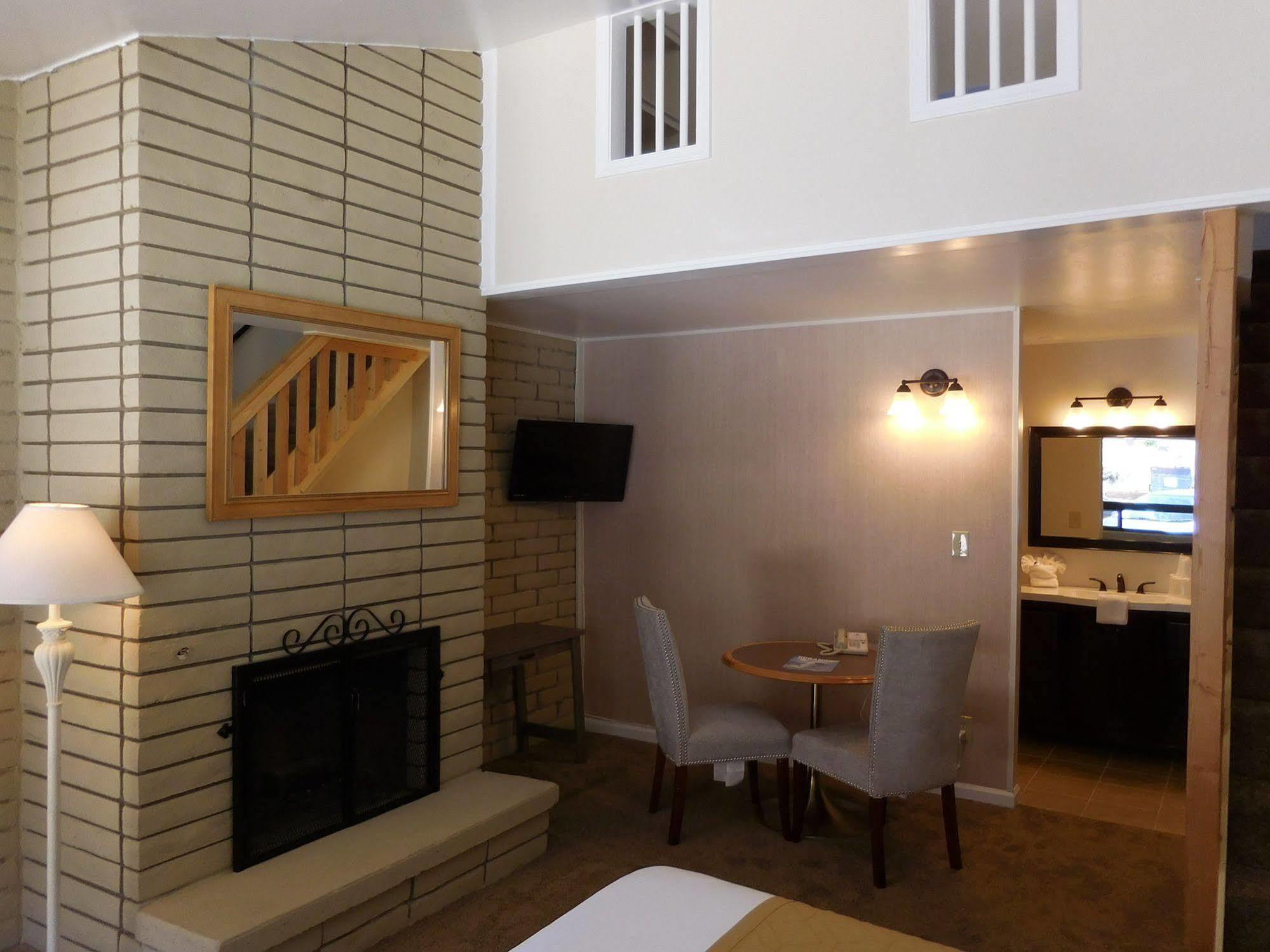 Iron Horse Inn Дуранго Экстерьер фото